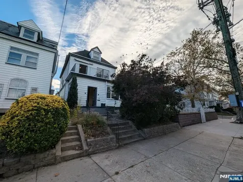 124 2nd Avenue Newark NJ 07104