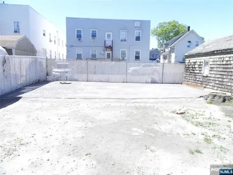33 Center Street Little Ferry NJ 07643