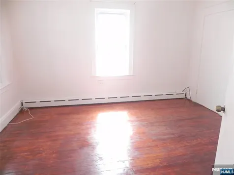 33 Center Street Little Ferry NJ 07643