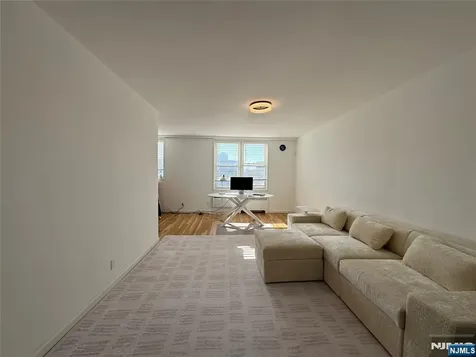 2160 Center Avenue Fort Lee NJ 07024