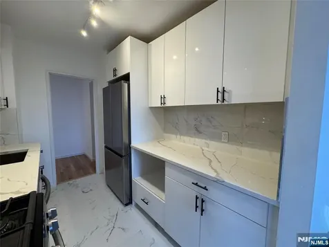 2160 Center Avenue Fort Lee NJ 07024