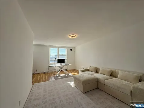 2160 Center Avenue Fort Lee NJ 07024