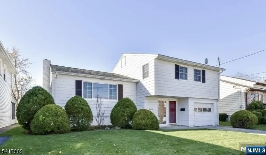 2462 Woodside Road Union NJ 07083