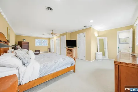 3 Tristam Place Montville Township NJ 07058