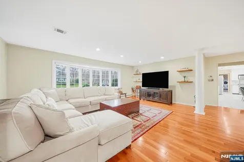3 Tristam Place Montville Township NJ 07058