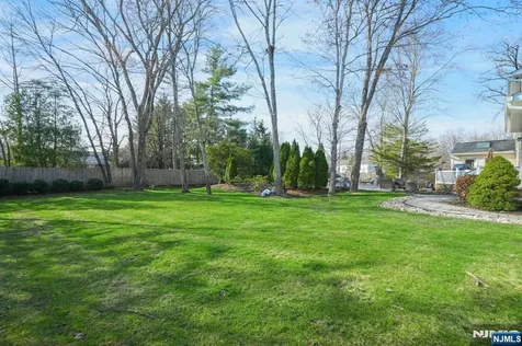 3 Tristam Place Montville Township NJ 07058