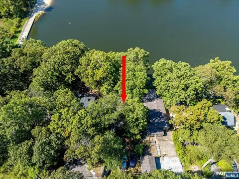177 Otterhole Road West Milford NJ 07480