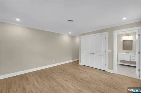 3 Pembroke Lane Berkeley NJ 08757