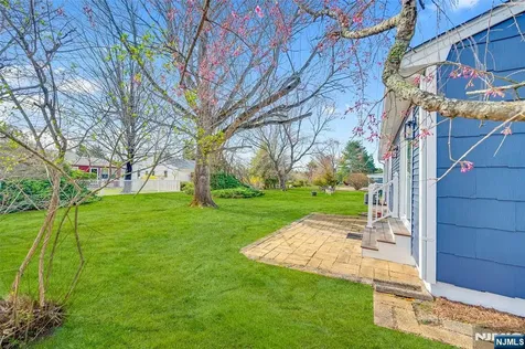 3 Pembroke Lane Berkeley NJ 08757