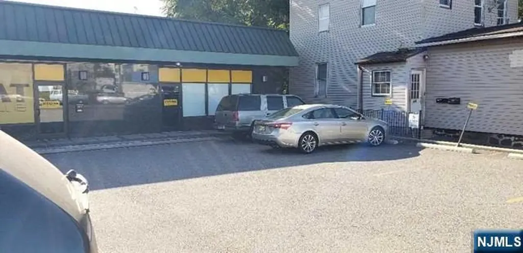 312-314 Bergen Boulevard Fairview NJ 07022
