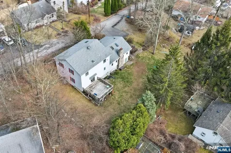 72 Hudson Drive West Milford NJ 07480