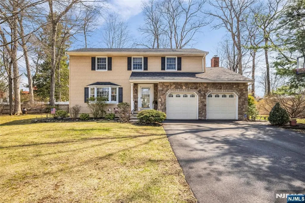 1 Sylvan Court Pequannock Township NJ 07444