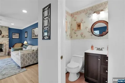 1 Sylvan Court Pequannock Township NJ 07444