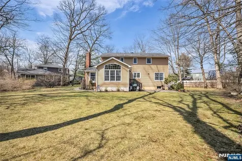 1 Sylvan Court Pequannock Township NJ 07444