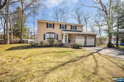 1 Sylvan Court Pequannock Township NJ 07444