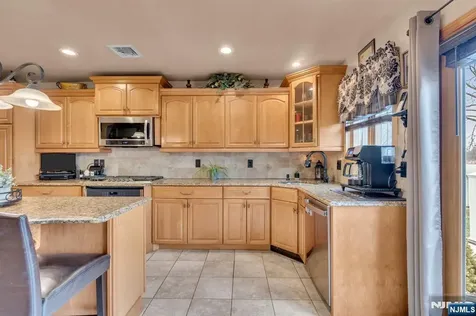 104 Prospect Street Nutley NJ 07110