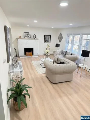 91 Germantown Road West Milford NJ 07480