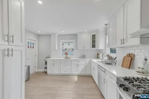 162 Norwood Avenue North Plainfield NJ 07060