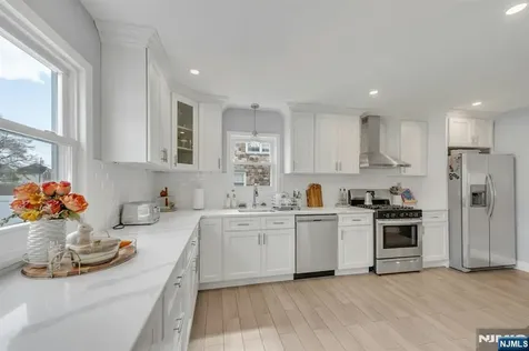 162 Norwood Avenue North Plainfield NJ 07060