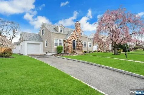 162 Norwood Avenue North Plainfield NJ 07060
