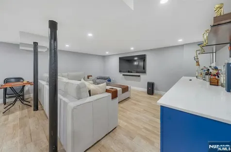 162 Norwood Avenue North Plainfield NJ 07060