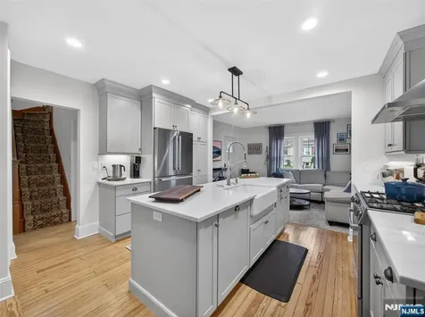 108 9th Avenue Hawthorne NJ 07506
