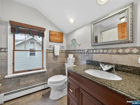 108 9th Avenue Hawthorne NJ 07506