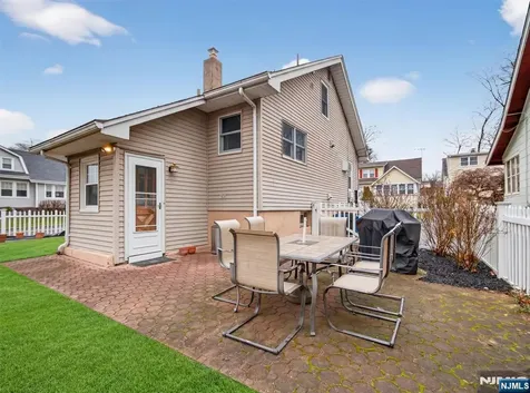 108 9th Avenue Hawthorne NJ 07506