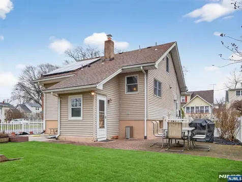 108 9th Avenue Hawthorne NJ 07506