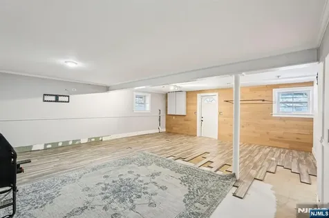 14 Sweetman Lane West Milford NJ 07480