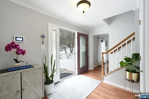 14 Sweetman Lane West Milford NJ 07480