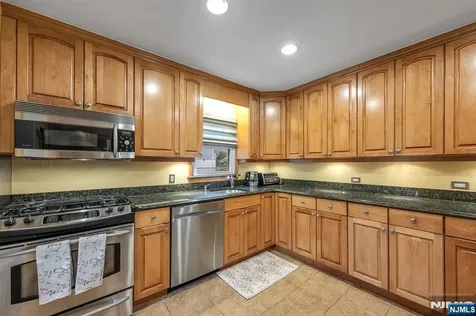 275 High Street Norwood NJ 07648