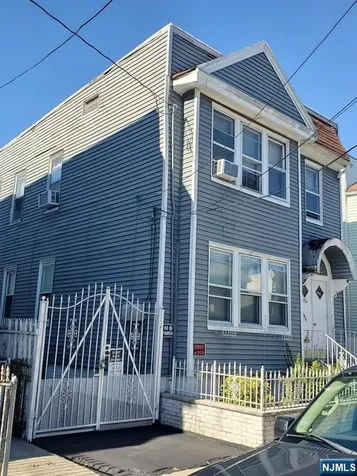 404 6th Street Newark NJ 07107