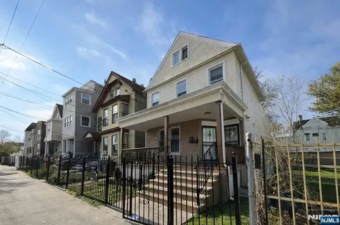 314 W 7th Avenue Newark NJ 07107
