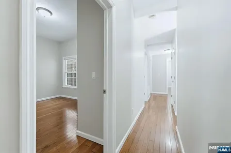 314 W 7th Avenue Newark NJ 07107