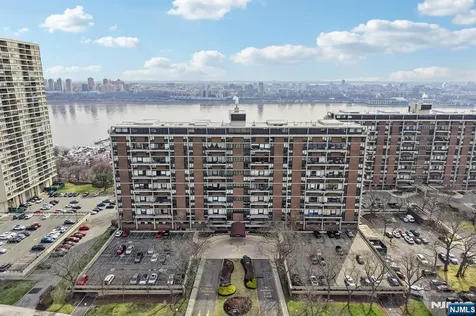 2 Horizon Road Fort Lee NJ 07024