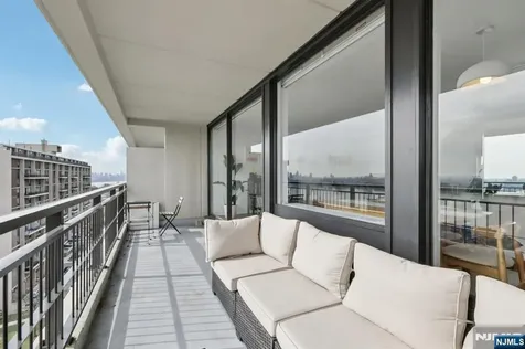 2 Horizon Road Fort Lee NJ 07024