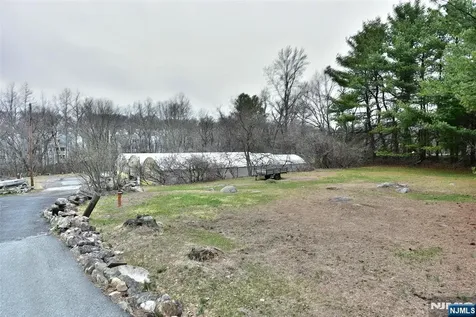 182 Airmont Avenue Mahwah NJ 07430