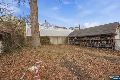 106 Summit Avenue Bloomfield NJ 07003