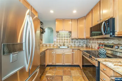 91 Roseland Avenue Caldwell NJ 07006