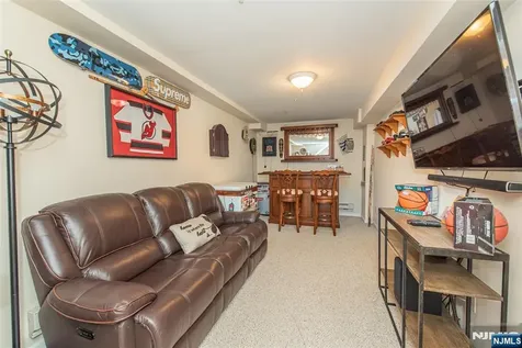 91 Roseland Avenue Caldwell NJ 07006