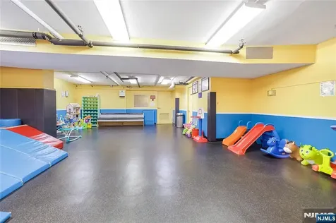7004 Kennedy Boulevard Guttenberg NJ 07093