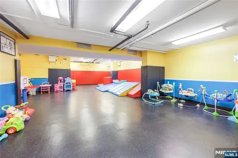 7004 Kennedy Boulevard Guttenberg NJ 07093