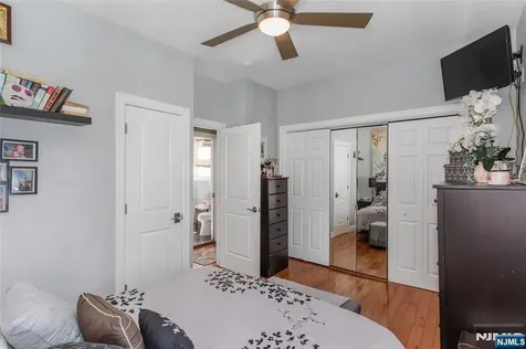 204 Hayward Place Wallington NJ 07057