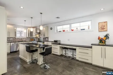 65 Lincoln Avenue Rutherford NJ 07070