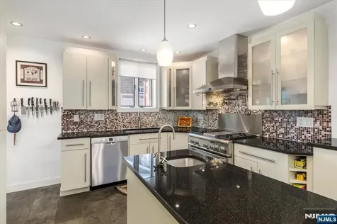 65 Lincoln Avenue Rutherford NJ 07070