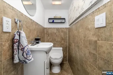 65 Lincoln Avenue Rutherford NJ 07070