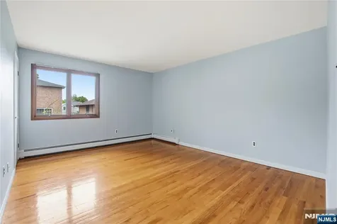 454 Myrtle Avenue Fort Lee NJ 07024
