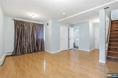 454 Myrtle Avenue Fort Lee NJ 07024