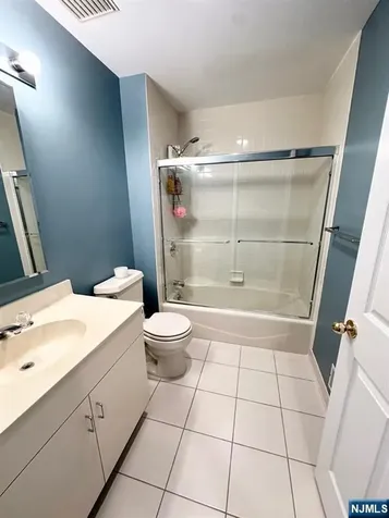 19 Lakeview Drive Old Tappan NJ 07675